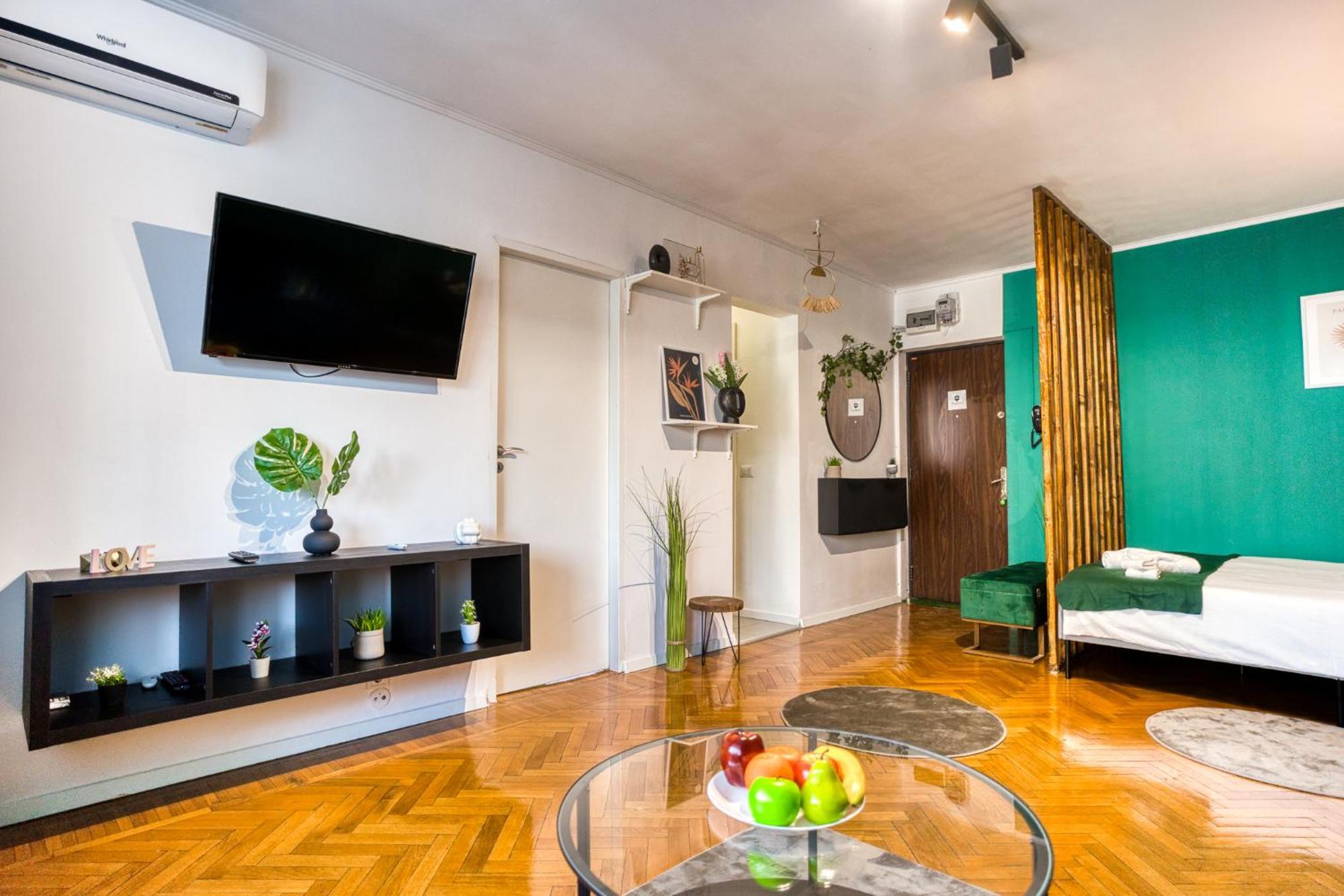 Hacienda Royal Palace - Central Designer Apartment بوخارست المظهر الخارجي الصورة